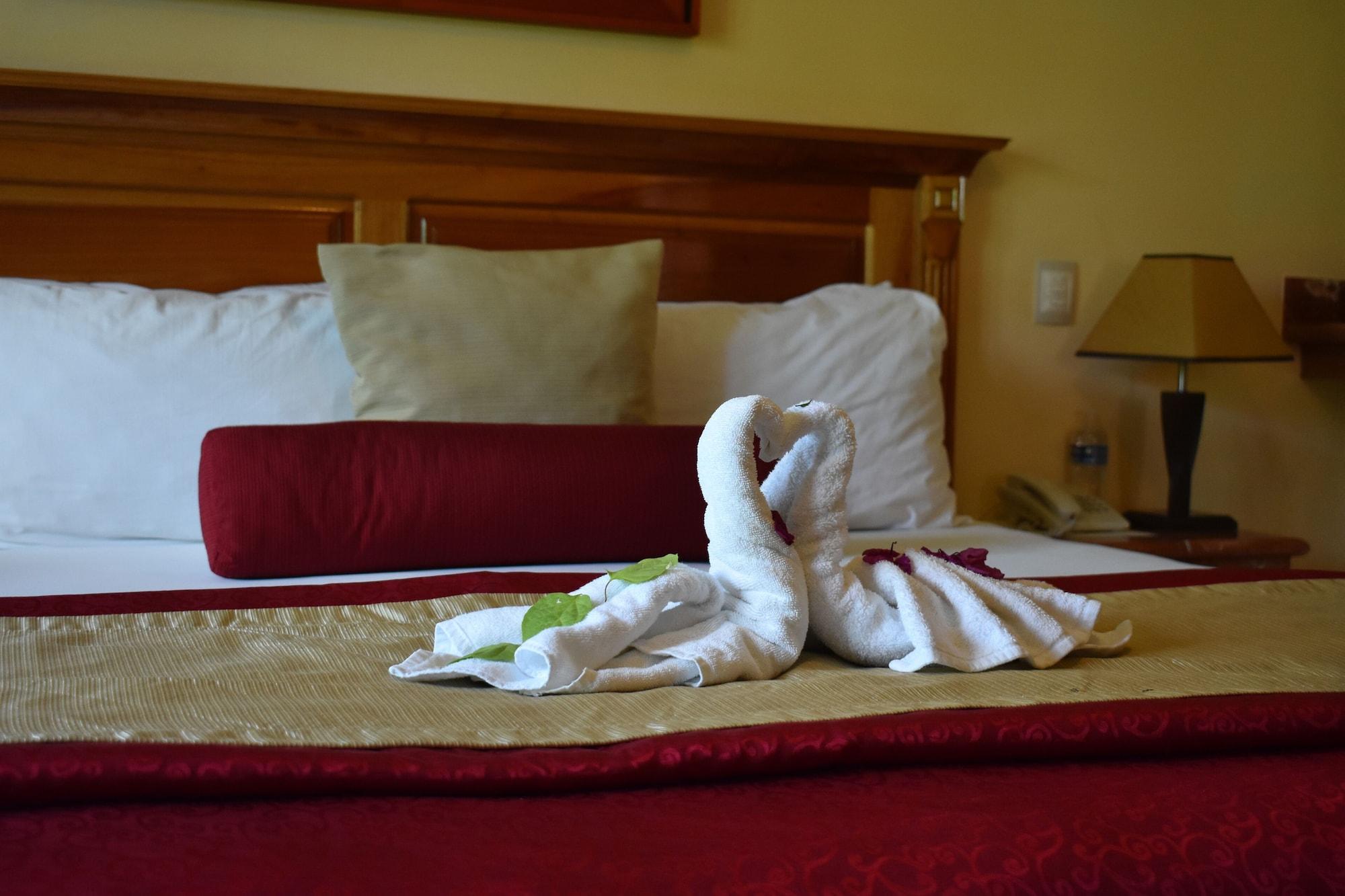 Cancun International Suites Kültér fotó