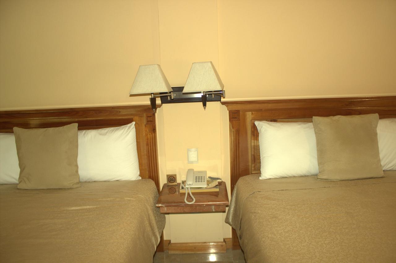 Cancun International Suites Kültér fotó